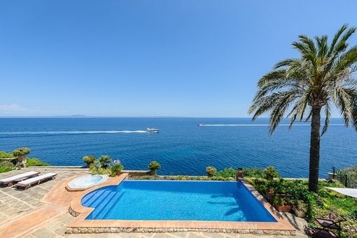 Villa Cala Vinyas Mallorca Ferienimmobilien auf Mallorca, Ibiza und Menorca liegen im Trend, seit 2 Jahren steigen die Verkaufszahlen wieder.
