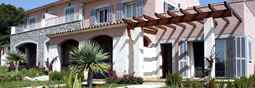 Finca de ensueño con licencia de alquiler vacacional, vistas panorámicas y piscina en María de la Salut Finca de ensueño con licencia de alquiler vacacional, vistas panorámicas y piscina en María de la Salut